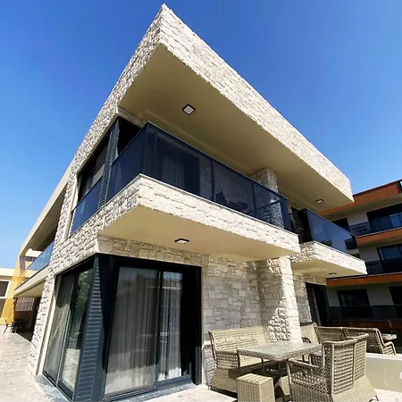 Ciftlique Alize Çeşme